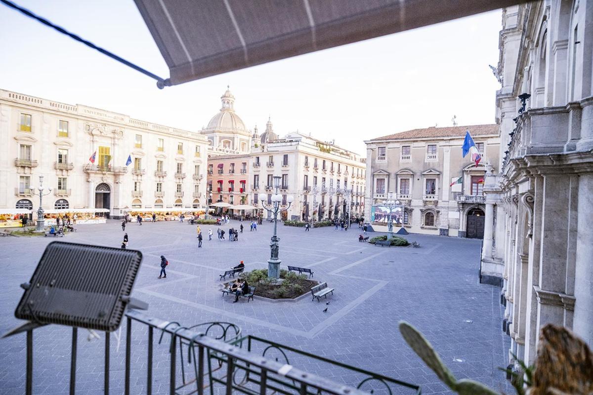 Charme Catania Central Suites Exterior foto