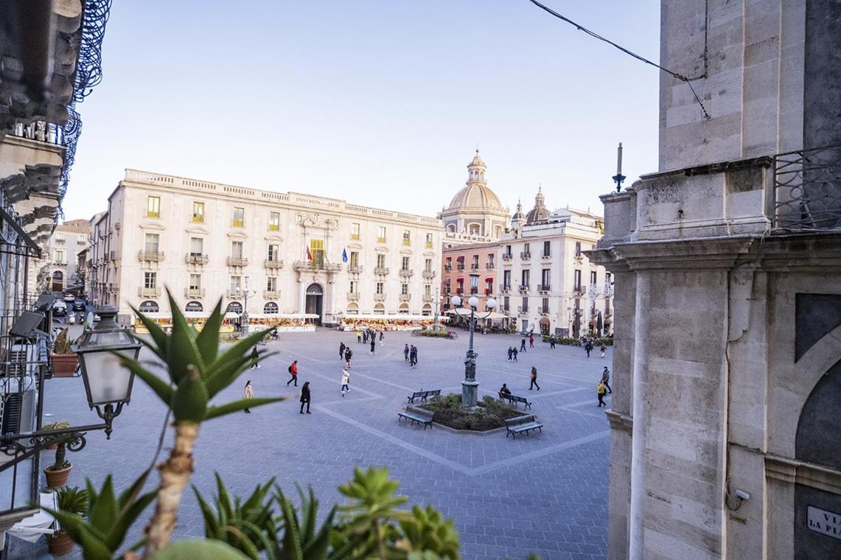 Charme Catania Central Suites Exterior foto